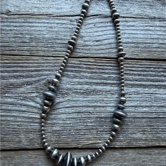 Sterling silver multi graduated bead necklace 16 inch